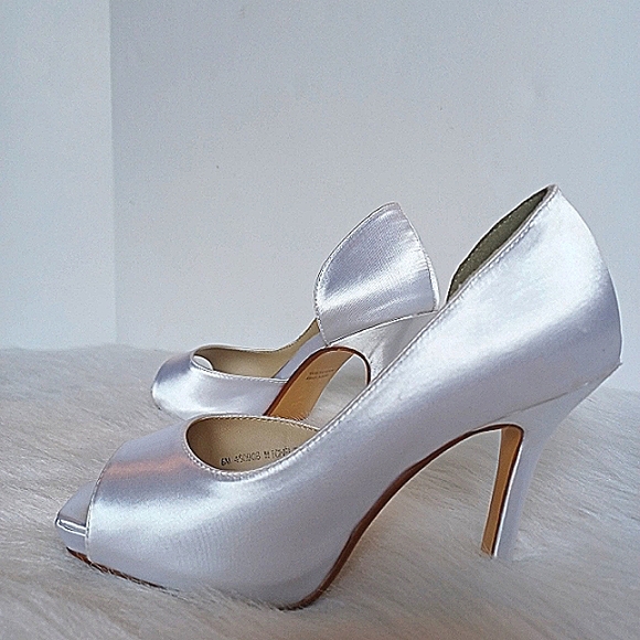 Michaelangelo White Stiletto Christmas New Years Eve Party Shoes Size 6 Heels - Picture 4 of 14